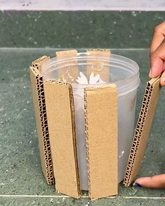 Plastic Container Cardboard = Creative Craft #DIY #recycle | Deep's CRAFT