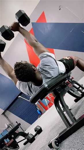 Unlock your athletic potential with our *NEW* Adult Athletic Training Program! This cutting-edge program is geared towards enhancing strength, speed, power, and reclaiming peak athleticism. Each session features a science-backed blend of sprinting, jumping, heavy lifting, and high-intensity conditioning, ensuring a comprehensive approach to athletic performance. Benefit from training principles that have propelled over 50 college athletes to greater speed, strength, and athleticism! 💪🏼 And you