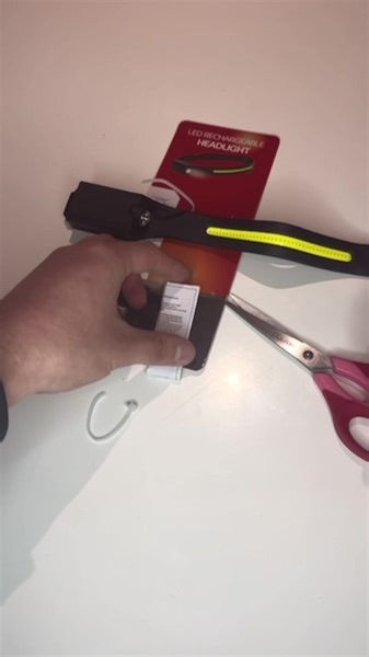 Je teste une lampe frontale 🔦 #essai #test #lampe #lampefrontale #frontal #action ￼ | Car Lover