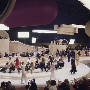 2.8M views · 2.4K reactions | The finale of the CHANEL Spring-Summer 2022 Haute Couture show designed by Virginie Viard and unveiled in a graphic setting by Xavier Veilhan at the Grand Palais Éphémère in Paris.​ Cristal Baschet © ADAGP Paris 2022 | CHANEL | Facebook