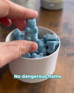 255 reactions · 47 shares | Want longer-lasting home fragrance? Switch to Happy Wax melts and wax warmers! 笠 Infused with essential oils and free of phthalates 笠 All-natural soy - environmentally friendly & sustainable 笠 “No-Scrape” silicone dish allows you to switch between wax scents quickly & effortlessly 笠 Variable timing options | Happy Wax | Facebook