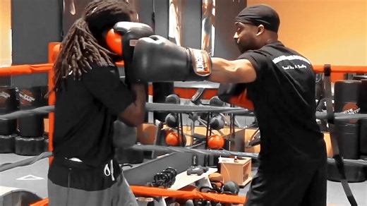 How to turn your defense into aggressive offense How to increase your offensive output using footwork How to use the Philly Shell to get knockouts or put pressure on your opponent How to use the ps to become an aggressive fighter that wins When your offense is your best defense #PhillyShell Tactical Footwork for harder punching To get all of the skill drills, practical exercises, simulation training , fight southpaws and the blueprint to do it everyday, type LEGEND, check DM’s and follow the pro