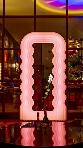 Checking in? More like checking out of the ordinary. 🌿✨ Think art experience, unique design, and vibes for days. Welcome to your new favorite boutique escape. . . #hoteltrieste1953 #veronacity #hoteltriesteverona #4hotel #boutiquehotel #verona #hoteldesign #arthotels #italian_places #hotelliving #hotellovers #hotelstyle #coolhotels #boutiquehoteltrieste #SmallHotelBigMood #StayCoolStayBoutique #WanderWell | hotel Trieste in Verona