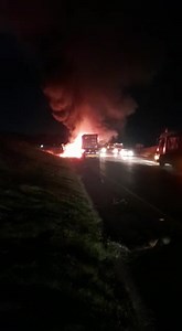 Truck on fire N3 at Van Reenen Pass | SA Trucker