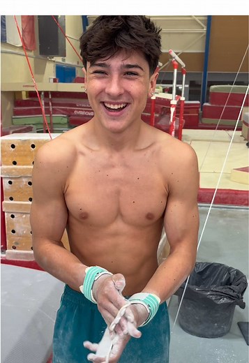 #mbappe @𝓋𝒾𝒸✰ @Noahgym_13