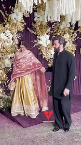 Bollywood Sanskari Couple Ritesh Deshmukh & Genelia At Manish Malhotra house For Diwali party #riteshdeshmukh #diwali2024 | Varinder Chawla