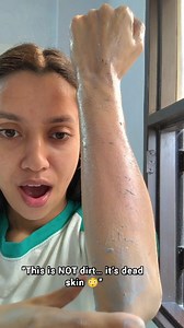 Instant Tan & Dead Skin Removal 😱⬇️ . . . Comment “LINK” for the product I used 🔗📤 Or share this reel in DM ✅ Science-led exfoliating gel ✔️ Instant tan & dead skin removal ✔️ Dermatologically tested ✔️ No harsh scrubs, no bleach ✔️ WHY I TRIED IT ⬇️ • Dead skin & buildup rolled off instantly 😳 • Skin looked cleaner & visibly brighter • Texture felt smoother • Helped unclog pores • Perfect when skin looks dull or tanned MY EXPERIENCE 👁️ • Results visible instantly • Gentle yet effective exf