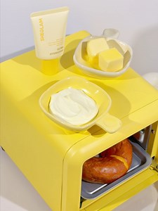 Buttery skin glam hack loading 🚀 Mix a bit of our Melt Touch Ultra-Hydrating Primer in with your fave foundation to give it an undeniably dewy & hydrated finish 💧 Try this hack for yourself by ordering from SHEGLAM.com 🧈💻 Featuring: SHEGLAM Melt Touch Ultra-Hydrating Primer ID:359627777 #PrimerMagic #MakeupPrimer #SHEGLAMButterPrimer #SHEGLAMPrimer #SHEGLAMHydratingPrimer #SHEGLAM | SHEGLAM