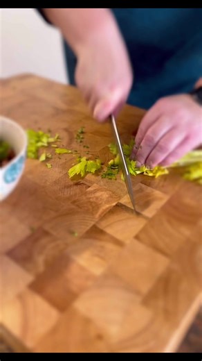 4.7K views | Get ready to taste the flavors of fall!  Paula’s Porchetta Pork Shoulder with Fried Rosemary Mayo is a must-try for your next dinner party! Get the full recipe over at lynasfoodoutlet.com and pick up our recipe cards in store now to make this wholesome meal a reality! #fallflavors #porchetta #dinnerpartyideas #autumnfood #pork #porkshoulder #foodoutlet #paulamcintyre #northernireland #foodni #northernirelandbusiness | Lynas Food Outlet | Facebook