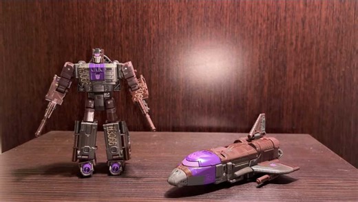 Transformers Age Of The Primes Deluxe Blast Off In-Hand Images