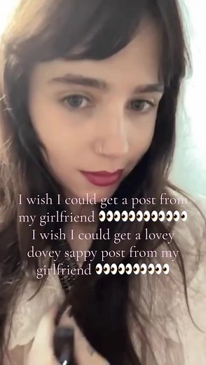 I wish 👀👀👀👀 :: #ilovemygf #wlw #clairo #girlfriend #fypシ | gf