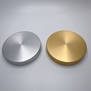 [Hot Item] Aluminum Plastic Bottle Cap with Radial Line Custom Brushed Aluminum Screw Cap for Cosmetic Bottle/Food Container