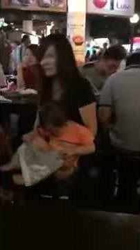 Chinese lady allows baby to urinate in public food court at RWS