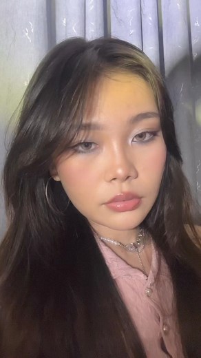 6.4K views · 251 reactions | 2000s Asian Makeup 冀 | My Beauty Style - Stella | Facebook