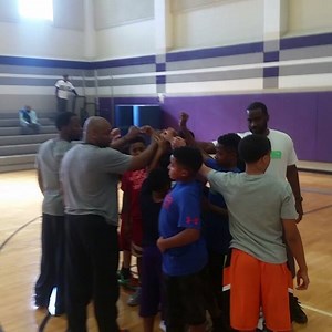 9u 10u 11u 12u #TjFordBasketball #development #Elite11 #GrassRoots #TjFordMedia | T.J. Ford