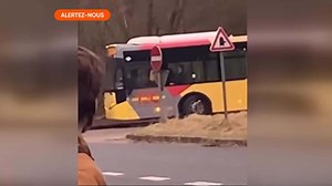 Le TEC licencie un chauffeur après une vidéo de lui en plein ébats sexuels… dans son bus