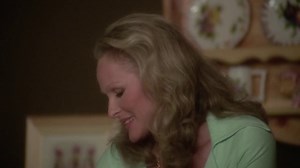 (1/2 )للكبار-URSULA ANDRESS-The.Sensuous.Nurse.1975.فيلم الممرضه المثيرة