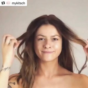 Chic, comfortable, and easy to use, our Palm Print Shower Cap extends your style day after day (and maybe ONE MORE day after that?) Kitsch designer @anniemoomz shows us how  How often do you wash your hair? @mykitsch @farmhousetupelo #shower #showercap | Farmhouse Tupelo | Facebook