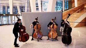 Oslo Fat String Quartet har startet nedtellingen til konsert på lørdag! Filmmusikalske overraskelser ligger på lur når den nystartede kvartetten spiller på strengene under Operaorkestrets lørdagskonsert på Scene 2: https://operaen.no/Forestillinger/lordagskonsert-musikkens-krumspring/ | Den Norske Opera & Ballett