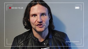 Joseph Conners var hurtig på optageknappen, efter vi annoncerede vores World Titel kamp imellem ham og Robert Star 😳 Kan Robert Star forsvare sin title imod Joseph Conners under Hardcore X-MAS 2023 i FÆNGSLET d. 16.12.2023, eller skifter bæltet hænder? Conners er ihvertfald ikke i tvivl - der er dømt kamp om bæltet! Sikre din billet allerede nu via linket i kommentarsporet. | Dansk Pro Wrestling ApS