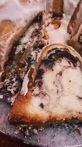 This Brownie Poundcake is for the chocolate lovers! Fudgy, dense, and rich with every single bite.👉 Get this epic recipe here: https://jaffrywardjr.gumroad.com/l/UltimatePoundcakeRecipes?layout=profile Combining the texture of a poundcake with the flavor of a brownie — this dessert is a hybrid masterpiece! You’ll get that chewy chocolatey center and buttery poundcake crumb, all in one slice. A must-make recipe that satisfies every craving.#BrowniePoundCake #ChocolateCakeHeaven #FudgyDesserts #G