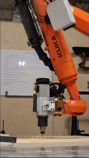 7 axis cnc on a robotic arm #robot #manufacturing