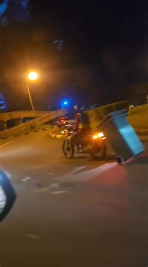 Seen at mapou motorway! | Mopays.com