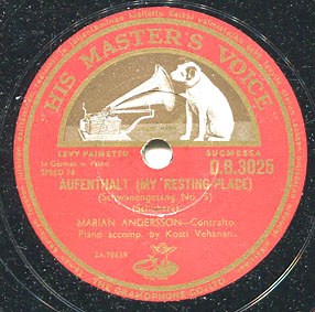 Marian Anderson - Ave Maria, Op. 52, No. 6 / Aufenthalt