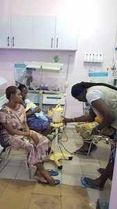 At the Wellbeing Foundation Africa, one of our core priorities is enhancing neonatal and maternal health through comprehensive educational engagements and interactions with mothers. Our #Mamacare NICU-plus sessions, conducted by our #WBFA Nurse Midwives in health facilities, focus on educating mothers on topics such as Kangaroo care, which promotes bonding between mother and child, among other benefits. Additionally, these sessions emphasize the importance of infants receiving optimal nutrition 