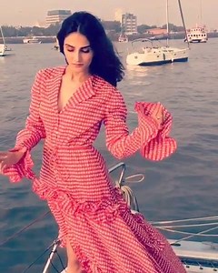 Behind The Scenes #Elle💖 | Vaani Kapoor