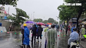 13K views · 116 reactions | Clip : Hiện trường "hố tử thần" ngay trung tâm Đà Nẵng 凉 Người Lao Động | Review Đà Nẵng | Facebook