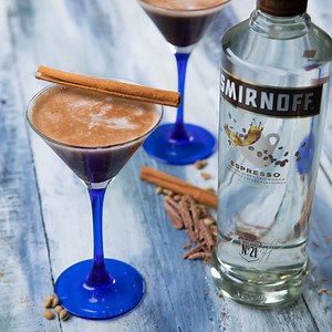 #Smirnoff Choco Rush by Your Food Lab Turns out, you can have your dessert and drink it too! All you need is a chocolate and Smirnoff Espresso. #LetsMix | Your Food Lab
