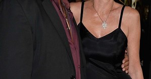 Sem Banderas, Melanie Griffith e ex-marido vão a première juntos