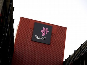 Statoil profit unexpectedly declines as prices, output drop