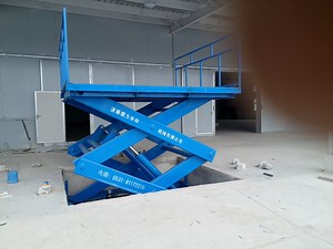 [Hot Item] Mini Scissor Lift/Electric Stationary Man Lift Durable