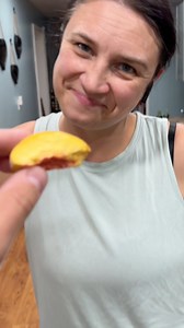 2.3K views · 18 reactions | Freeze Drying Peaches From The Garden! #peaches #freezedry #growyourownfood #foodpreserverstion #freezedrying #garden #freezedriedpeaches #harvestright #harvestrightfreezedryer #homestead Ja'Mae Pehrson-Whiteleather | Whitepepper Farms Homestead | Facebook