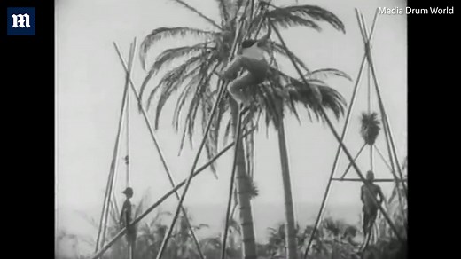 Incredible footage of magician Harry Houdini performing stunts