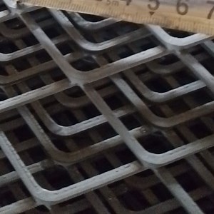 [Hot Item] Expanded Metal Walkway Platform Expanded Metal Mesh Decorative Expanded Metal Mesh Wall Panels