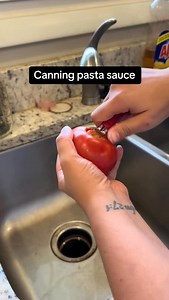 Canning pasta sauce ￼🍅🥫 . #canning #canningandpreserving #pastasauce #waterbathcanning #pressurecanningtiktok | Cara Jones
