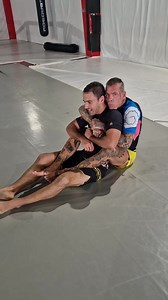 Bicep Slicer! Today again having fun from the back. 🥳 Jiu-Jitsu Never Dies. MANTO | Miko BJJ / Tattoo addict