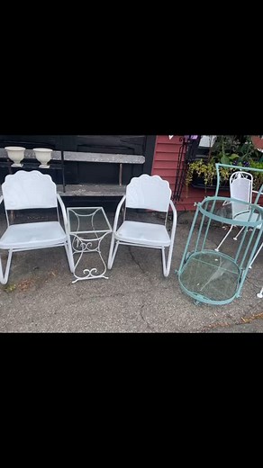 Outdoor furniture vintage powder coated white , wrought iron, motel chairs , daisy arm chairs and 2side tables. Dark green painted Salterini lounge chairs and nesting tables. #vintage #stratfordantiquecenter #summer #summertime #foxtrothomect #garden #alfresco | Kim Hyatt Watkins