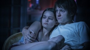 Apple TV+: »Cherry – Das Ende aller Unschuld« | epd Film