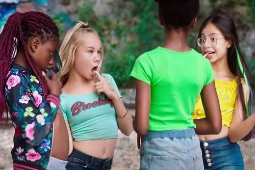 Cuties on Netflix cast: Who stars in the film and how old are they?