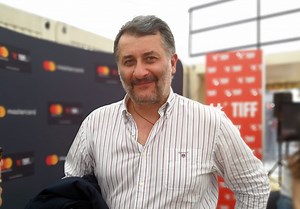 Director de spital, după discursul anti-mască al regizorului Cristi Puiu: ”Este trist să aud aşa ceva şi poate sunt şi mai dureroase aplauzele auzite”