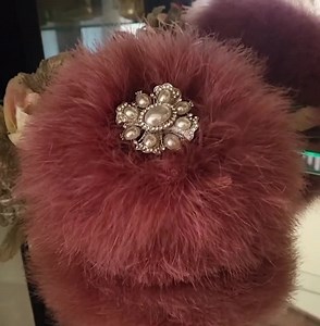 Powder Puff ~ Body Dusting Powder Puff ~ Ivory Faux Fur Puff Trimmed in Soft Plum Marabou Down ~ Pearl and Rhinestone Embellished Handle - Etsy Australia