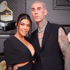 Pregnant Kourtney Kardashian Shares Glimpse Into Beachside Getaway With Travis Barker