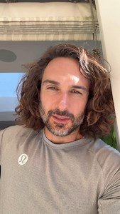 Friday night pep talk. Does this stuff actually motivate you or does it just piss you off? Be honest 🙌🏽 Just know my intentions are always positive even if you think i’m chatting guff 😝 | The Body Coach