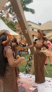 2.6K views · 103 reactions | The bride and her girls is a full vibe✨️ #traditionalweddingng | Traditional Wedding NG | Facebook