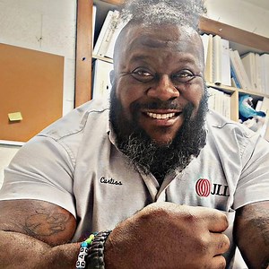 19K views · 18 reactions | Curtiss’ journey has taken him from temporary maintenance worker to Assistant Chief Engineer. How will you thrive at JLL? https://co.jll/3sMpYyA #peopleofJLL | JLL | Facebook