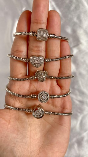 Storytime #storytime #packaging #orders #pandora #pandorabracelet #charms #necklace #bracelet #mom #jewlery #business | Valeriia